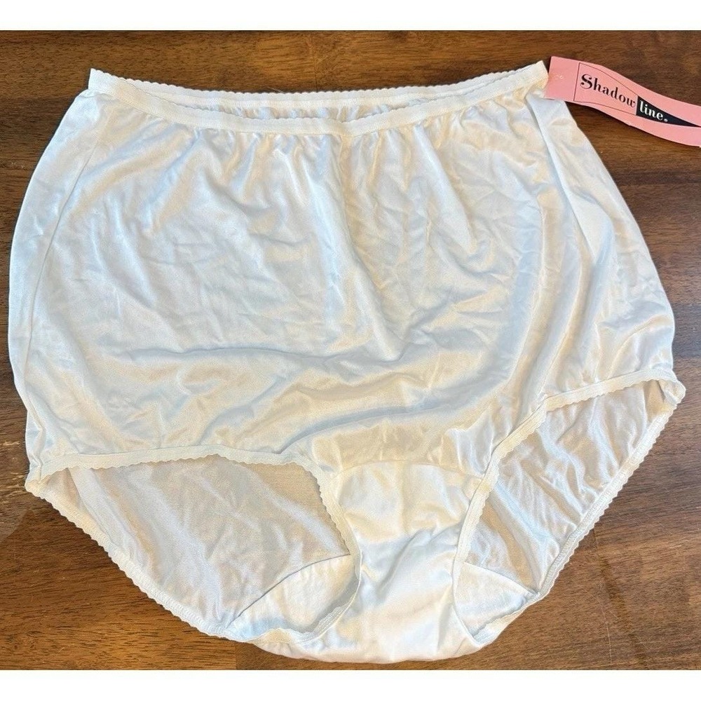 New Vintage White Panties SHADOWLINE Satin‎ Lustre Size 8 Luster